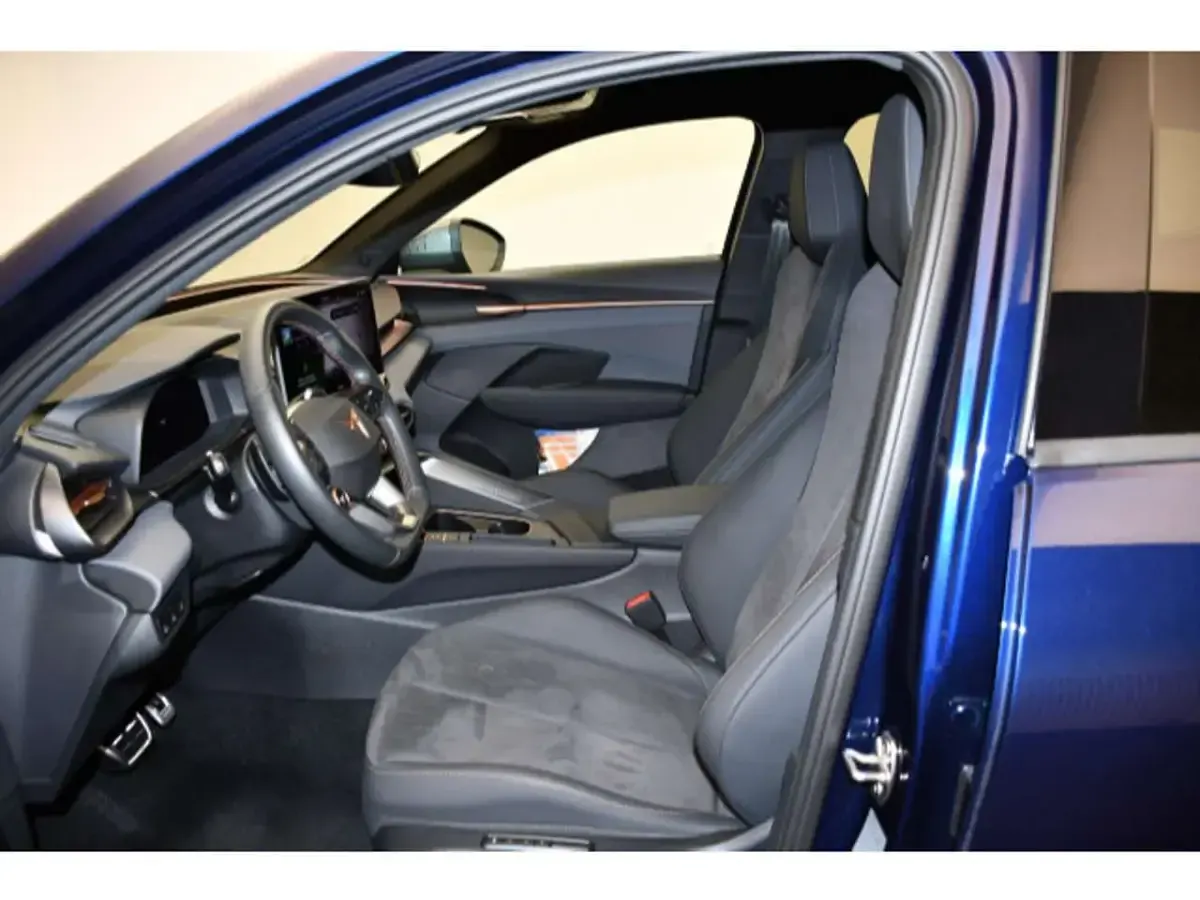 Gebraucht Cupra Terramar 150 PS (110 kW) 2025 Kosmosblau SUV