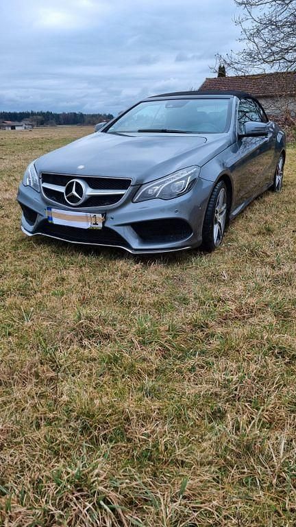 Gebraucht Mercedes E220 AMG line 170 PS (125 kW) 2016 Grau Cabrio