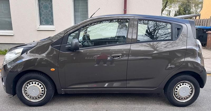 Gebraucht Chevrolet Spark LS 68 PS (50 kW) 2011 Braun Kleinwagen