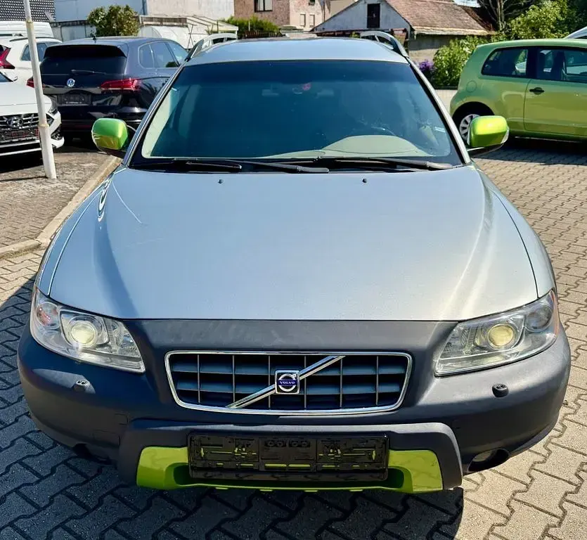 Gebraucht Volvo XC70 185 PS (136 kW) 2006 Silber Kombi