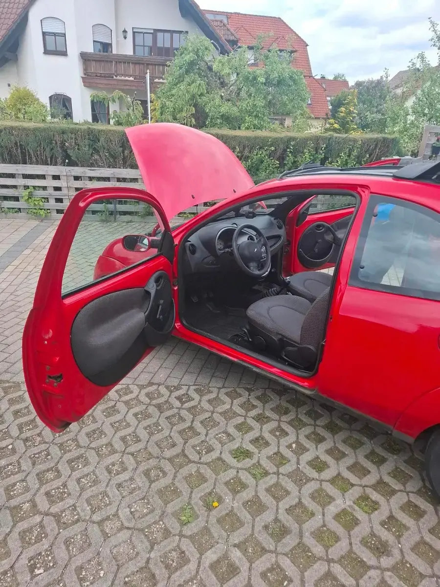 Gebraucht Ford Ka 60 PS (44 kW) 2005 Rot Kleinwagen