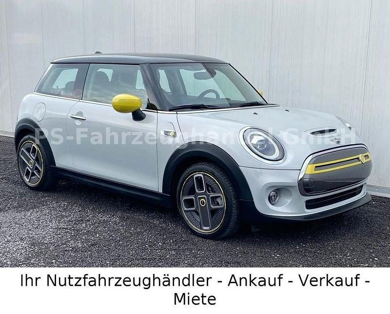 Silber Gebraucht 2020 Mini Cooper SE Kleinwagen | 15.500 € (Guter Preis) - Bild 1/4