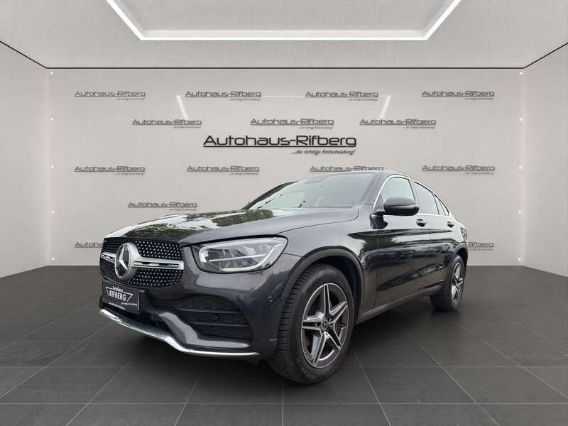 Olivgruen matt Gebraucht 2023 Mercedes GLC220 AMG Coupé | 48.390 € (Guter Preis) - Bild 1/4