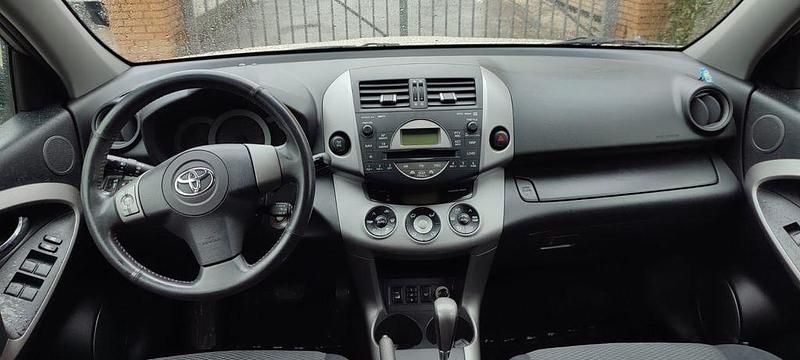 Gebraucht Toyota RAV4 Executive 152 PS (111 kW) 2006 SUV