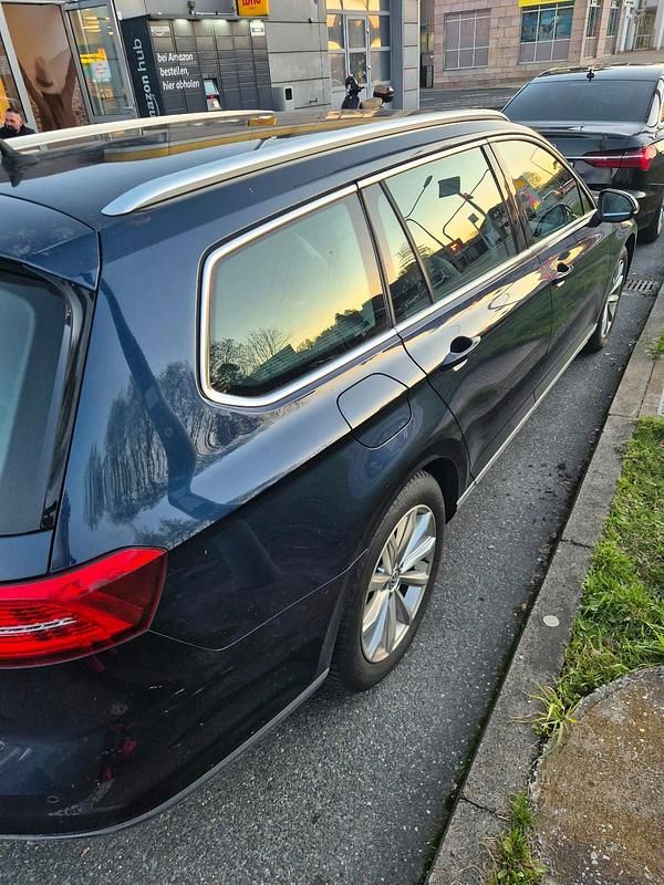 Gebraucht VW Passat 179 PS (131 kW) 2015 Andere farben Kombi