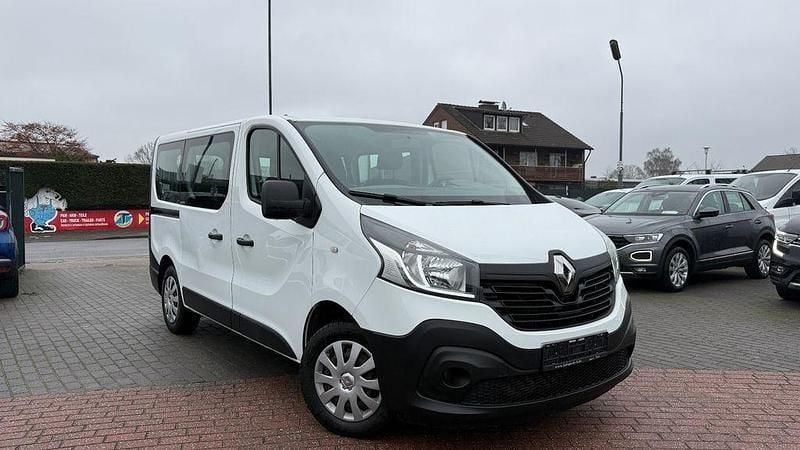 Gebraucht Renault Trafic Expression 120 PS (88 kW) 2015 Weiß Van / Kleinbus