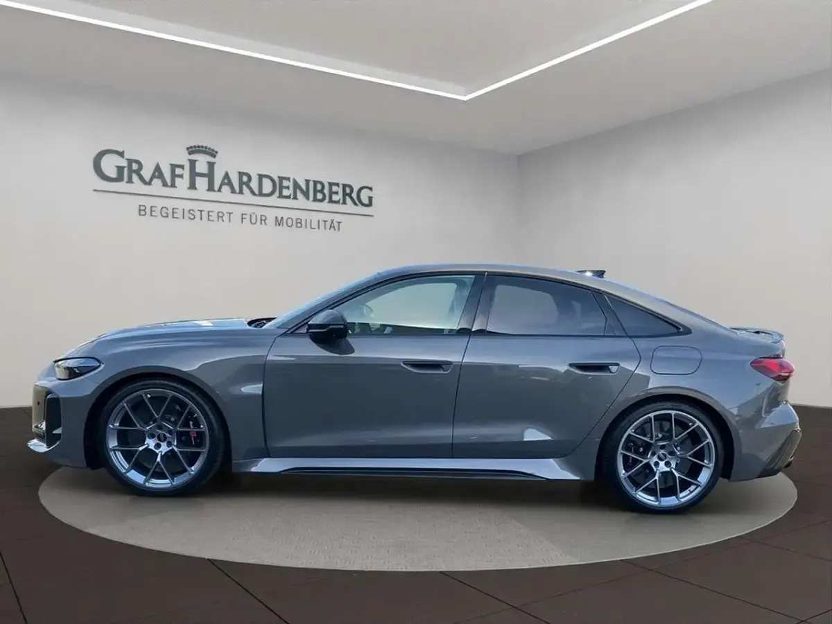 Gebraucht Audi RS5 Sport 639 PS (469 kW) 2026 Grau Limousine
