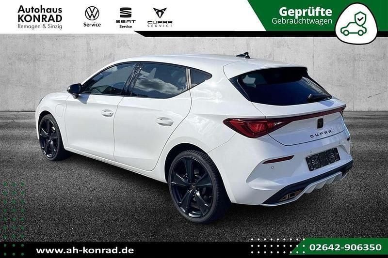 Gebraucht Cupra Leon 150 PS (110 kW) 2021 Weiß Limousine