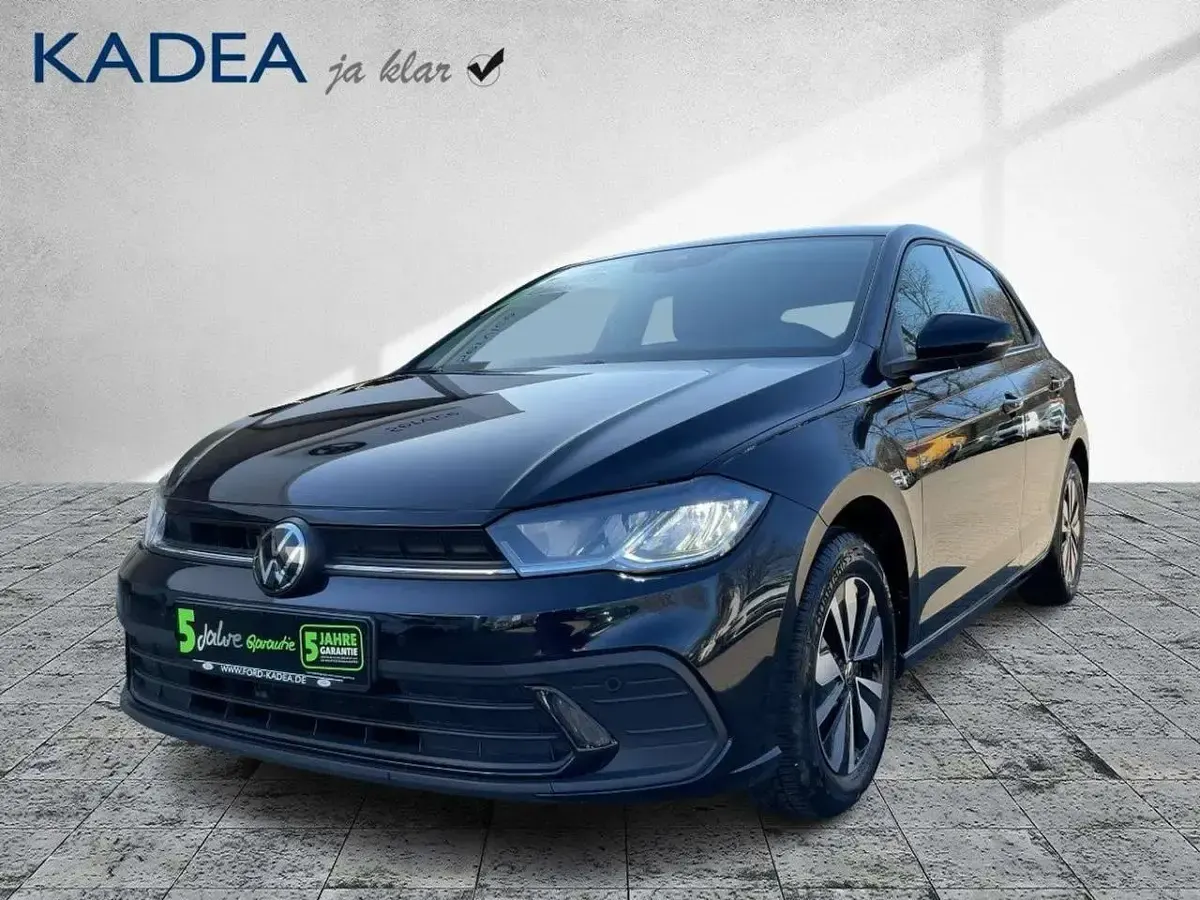 Gebraucht VW Polo Move 95 PS (69 kW) 2023 Deep black perleffekt Kleinwagen
