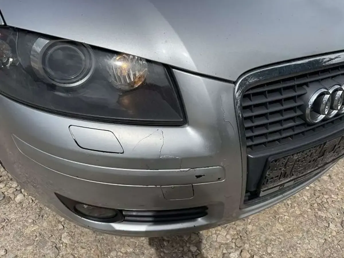 Gebraucht Audi A3 Sportback Ambiente 140 PS (102 kW) 2006 Lichtsilber metallic Kleinwagen
