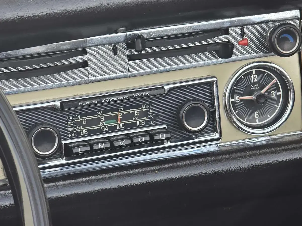 Gebraucht Mercedes SL280 170 PS (125 kW) 1968 Gold Cabrio