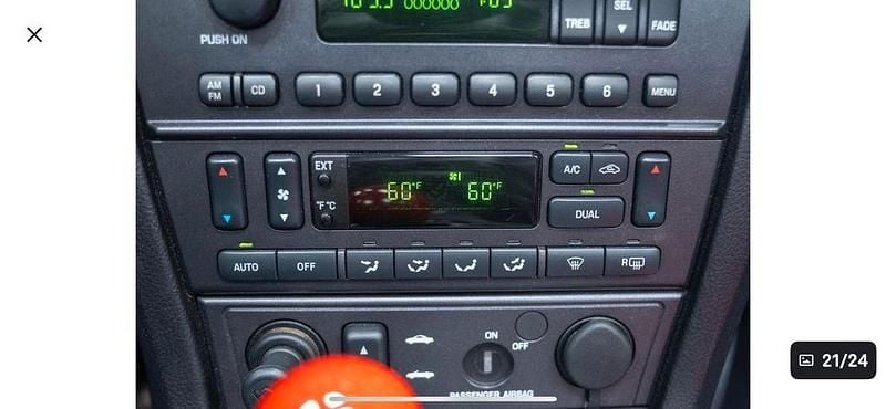 Gebraucht Ford Thunderbird 256 PS (188 kW) 2003 Rot Cabrio