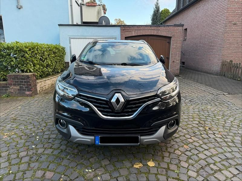 Schwarz Gebraucht 2017 Renault Kadjar SUV | 8.300 € (Superpreis) - Bild 1/4