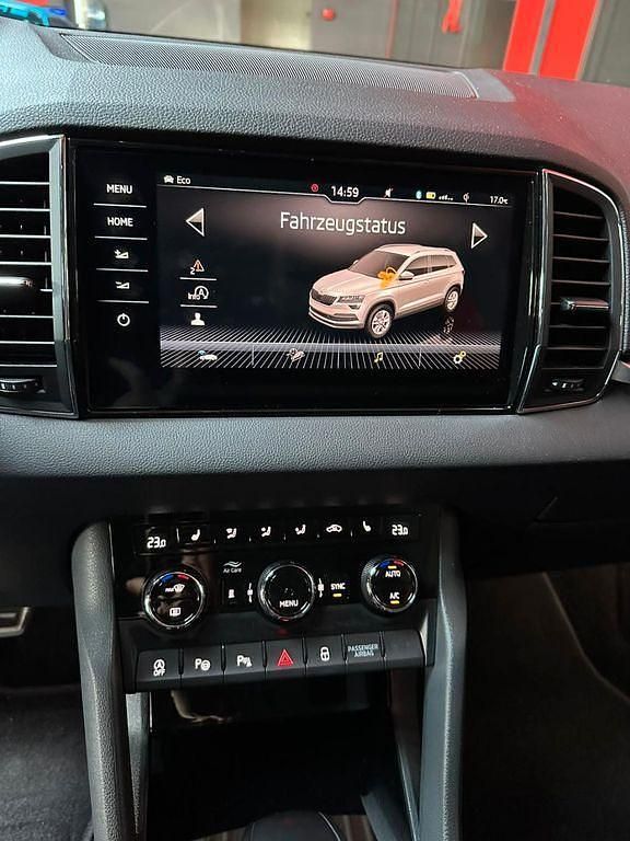 Gebraucht Skoda Karoq Style 150 PS (110 kW) 2017 Weiß SUV