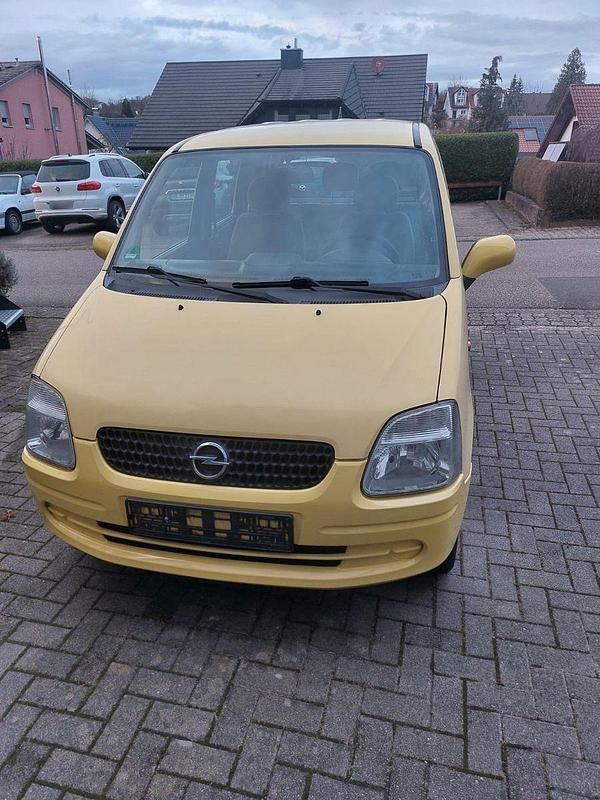 Gebraucht Opel Agila 58 PS (42 kW) 2002 Gelb Van / Kleinbus