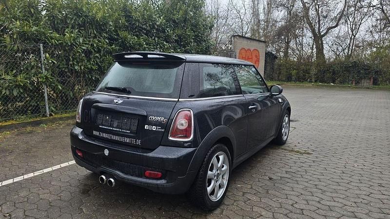 Gebraucht Mini Cooper S 174 PS (127 kW) 2007 Schwarz Kleinwagen