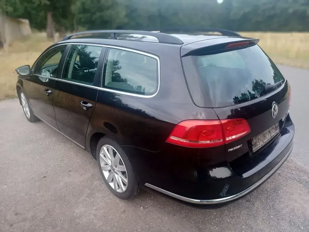 Gebraucht VW Passat Comfortline 140 PS (102 kW) 2014 Schwarz Kombi