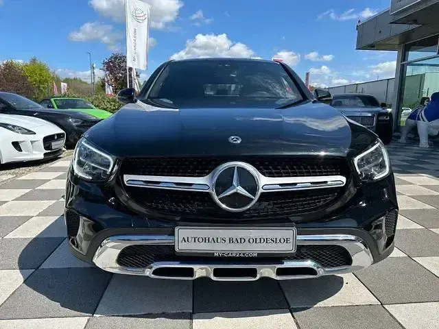 Gebraucht Mercedes GLC300 Business 245 PS (180 kW) 2020 Schwarz SUV