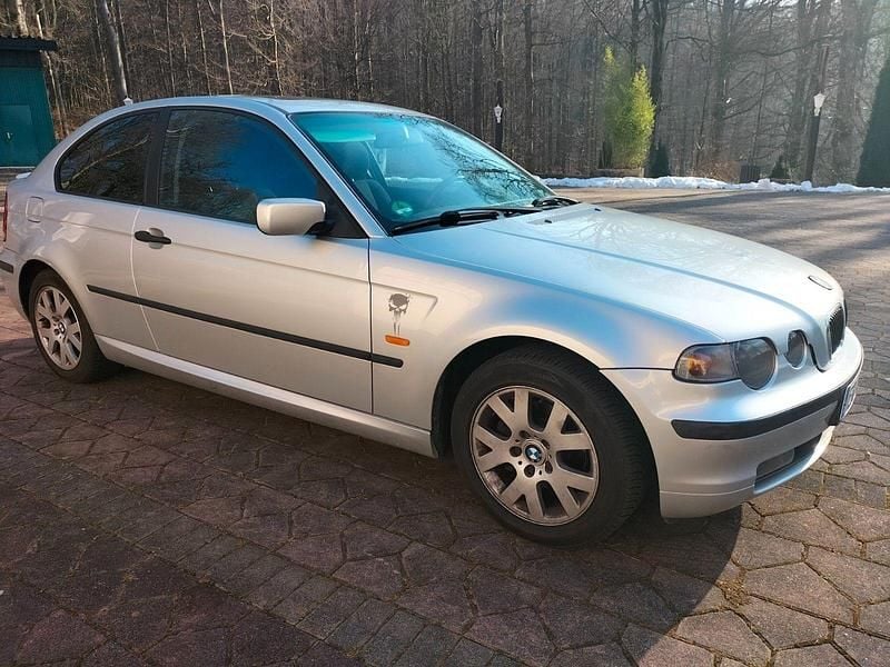 Gebraucht BMW 316 116 PS (85 kW) 2005 Silber Coupé
