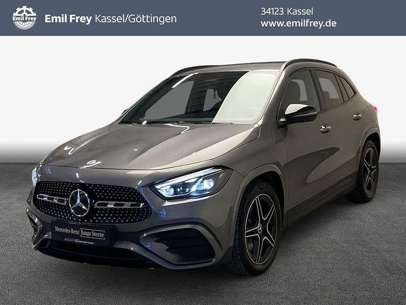 Gebraucht Mercedes GLA200 AMG 163 PS (119 kW) 2024 Grau SUV