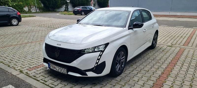 Weiß Gebraucht 2022 Peugeot 308 Active Limousine | 13.500 € - Bild 1/4