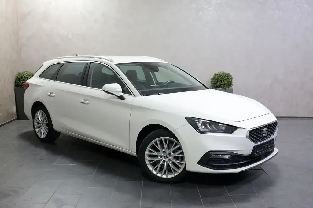 Gebraucht Seat Leon XCELLENCE 204 PS (150 kW) 2022 Candy weiss Kombi
