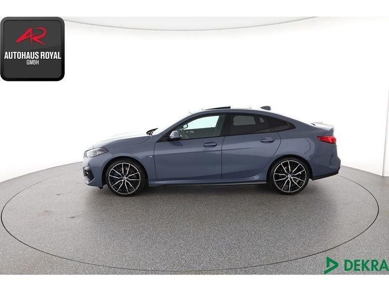 Gebraucht BMW 220 M Sport 178 PS (130 kW) 2022 Blau (metallic) Limousine