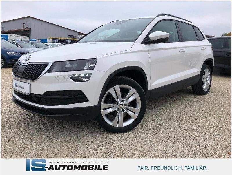 Candyweiss Gebraucht 2018 Skoda Karoq Style SUV | 22.299 € (Fairer Preis) - Bild 1/4