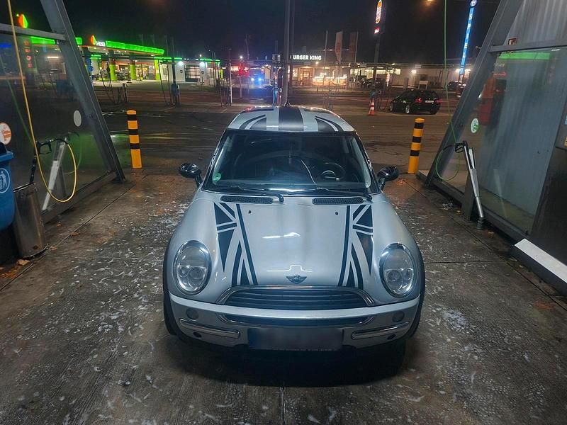 Grau Gebraucht 2002 Mini Cooper Kleinwagen | 2.350 € - Bild 1/4