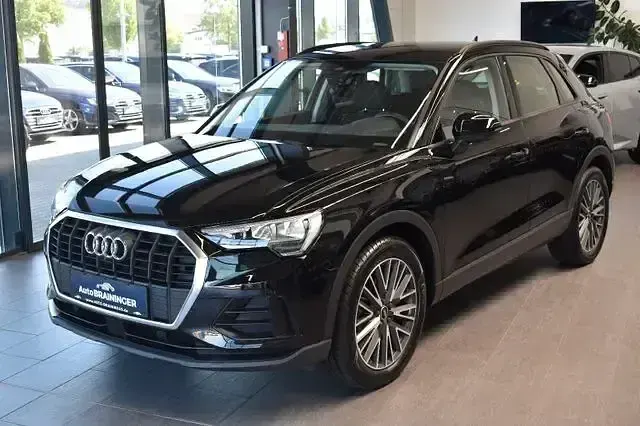Gebraucht Audi Q3 Basis 150 PS (110 kW) 2021 Schwarz SUV