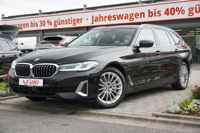 Gebraucht BMW 530 Luxury Line 252 PS (185 kW) 2023 Schwarz Kombi