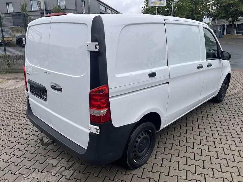 Gebraucht Mercedes Vito 136 PS (100 kW) 2017 Weiß Van