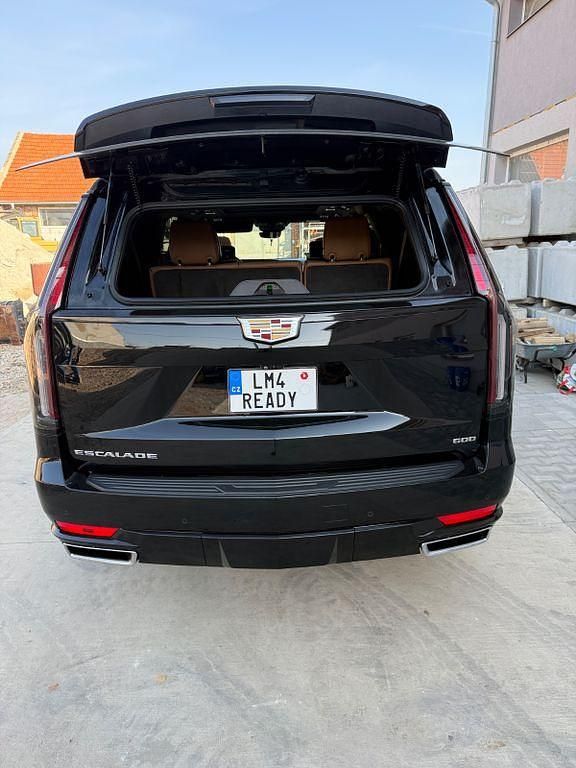 Gebraucht Cadillac Escalade 426 PS (313 kW) 2022 Schwarz SUV