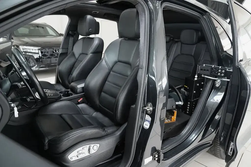 Gebraucht Porsche Macan Turbo 400 PS (294 kW) 2017 Grau SUV