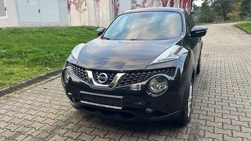 Schwarz Gebraucht 2017 Nissan Juke N-Connecta SUV | 5.990 € (Superpreis) - Bild 1/4