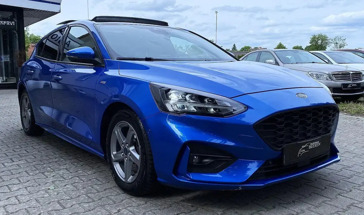 Gebraucht Ford Focus ST-Line 150 PS (110 kW) 2018 Blau Limousine