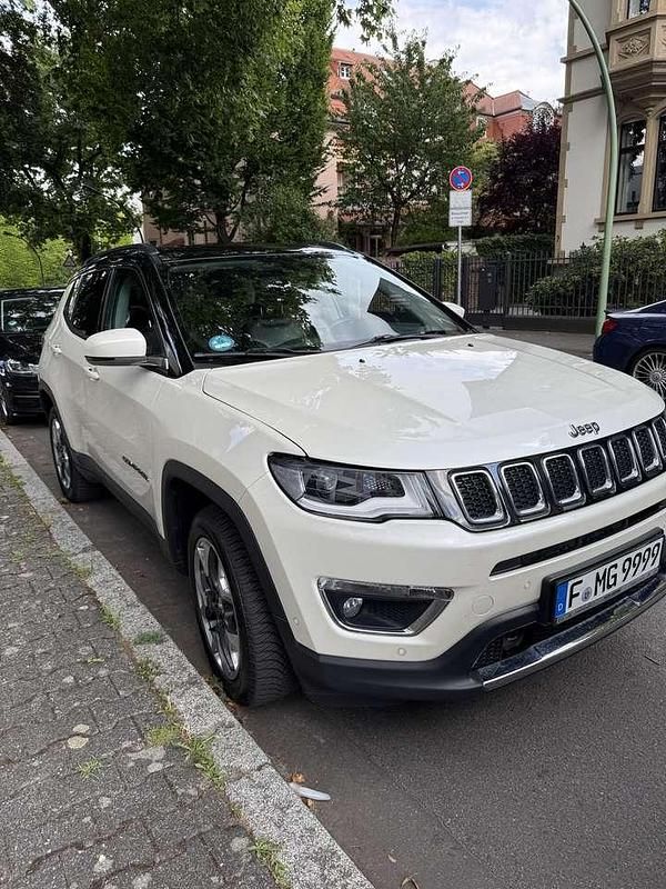 Gebraucht Jeep Compass Limited 170 PS (125 kW) 2018 SUV