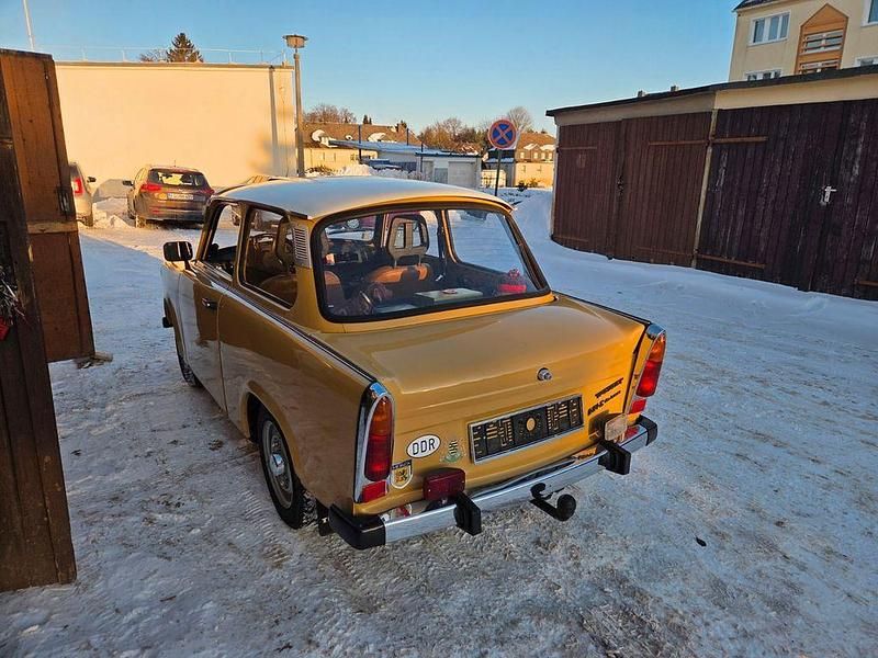 Gebraucht Trabant 601 26 PS (19 kW) 1988 Gelb Limousine