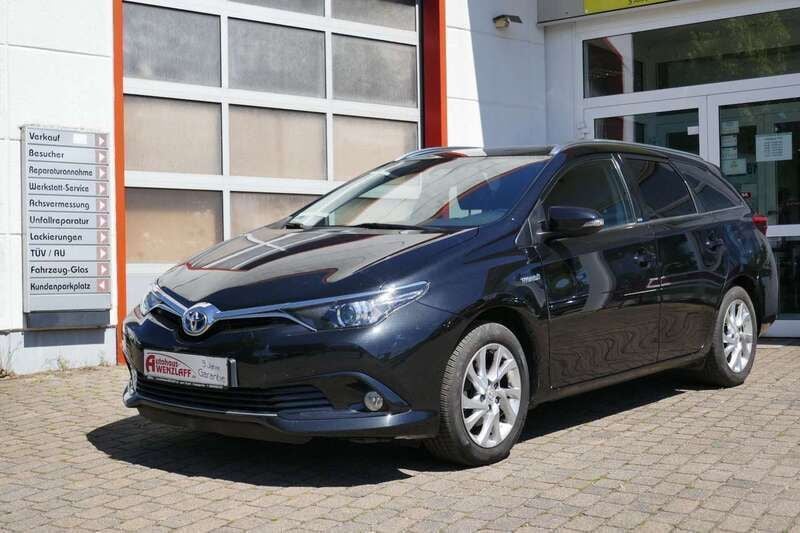 Schwarz Gebraucht 2016 Toyota Auris Hybrid Edition-S Kombi | 15.500 € (Fairer Preis) - Bild 1/4