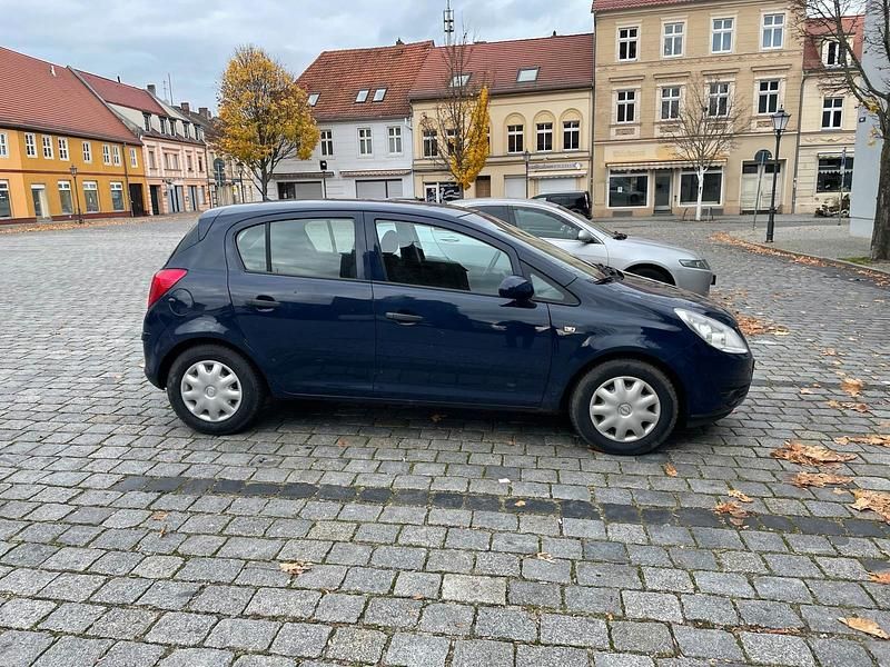 Second-hand Opel Corsa 80 CP (58 kW) 2009 Albastru Hatchback