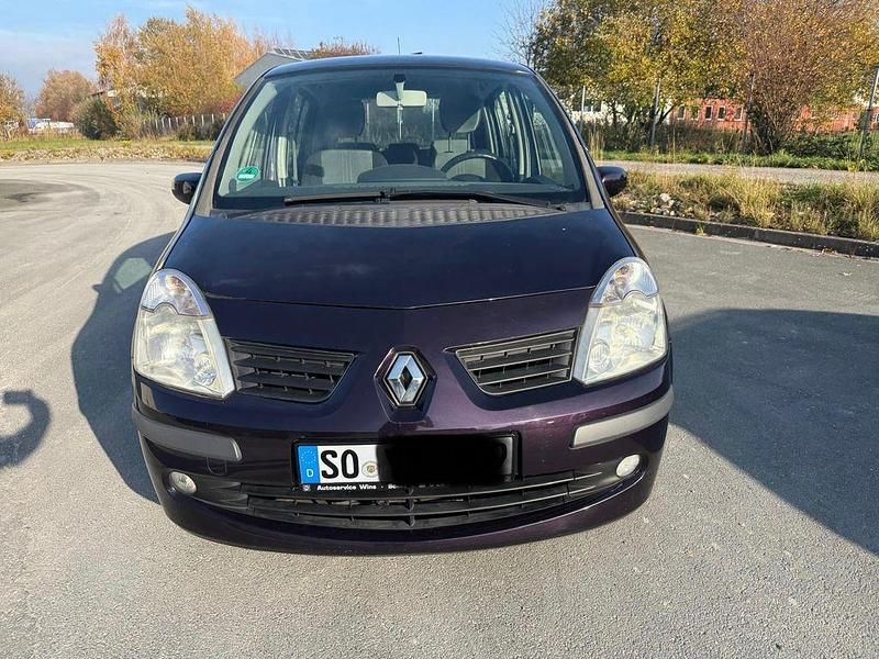 Violet Gebraucht 2007 Renault Modus Van / Kleinbus | 1.690 € (Fairer Preis) - Bild 1/4
