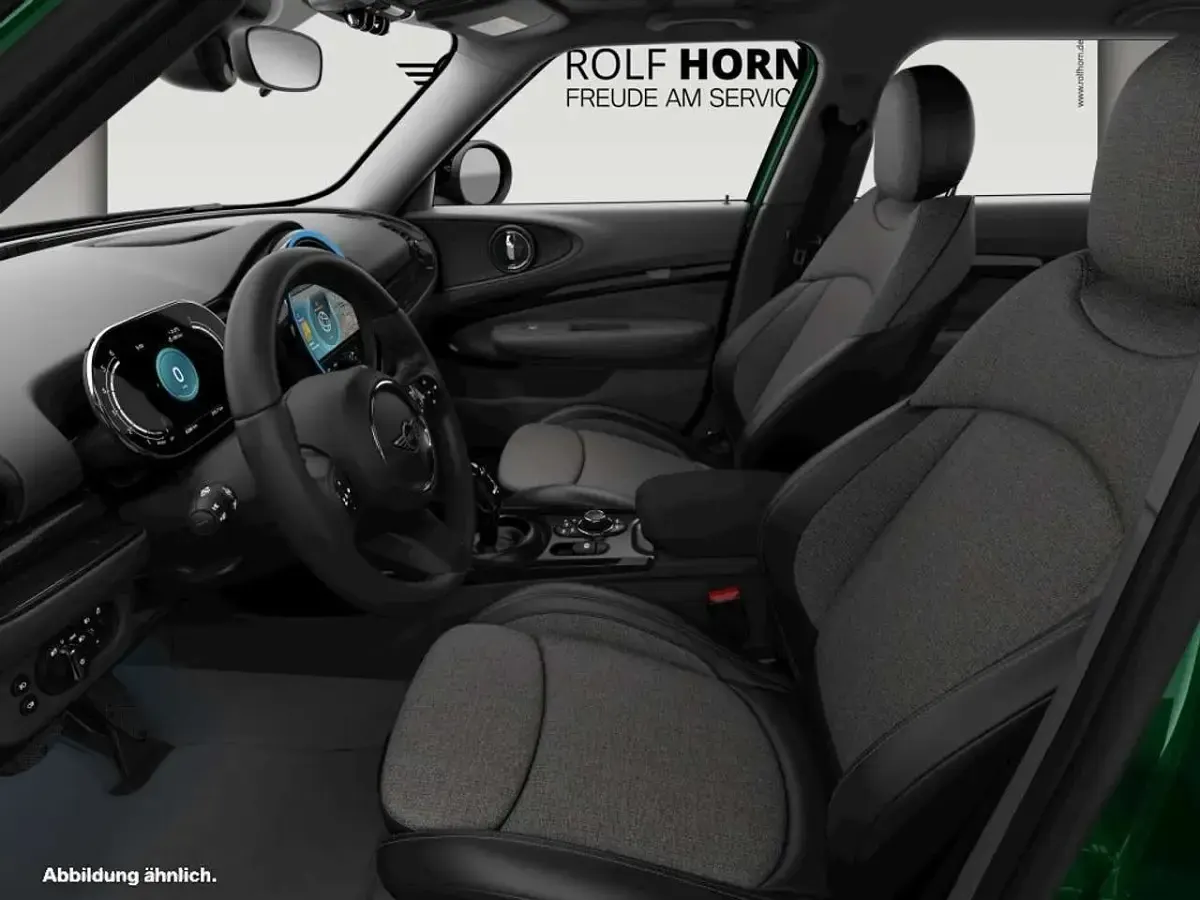 Gebraucht Mini Cooper D Clubman Classic 150 PS (110 kW) 2023 British racing green metallic Kombi