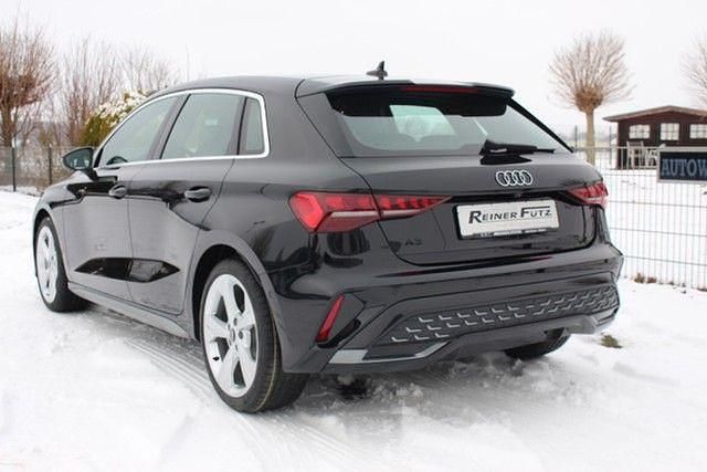 Neu Audi A3 S-Line 150 PS (110 kW) 2025 Schwarz Limousine