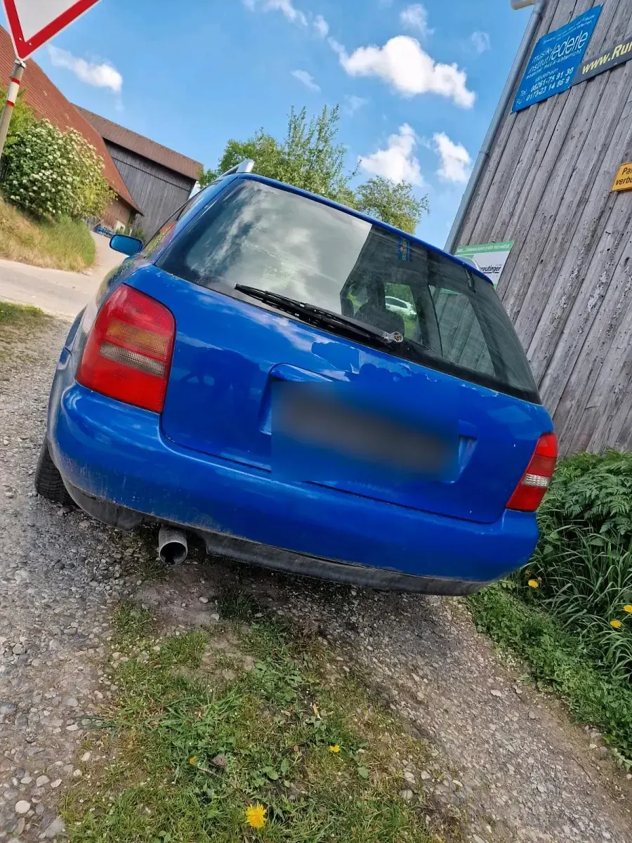 Occasion Audi A4 125 ch (91 kW) 1999 Bleue Break