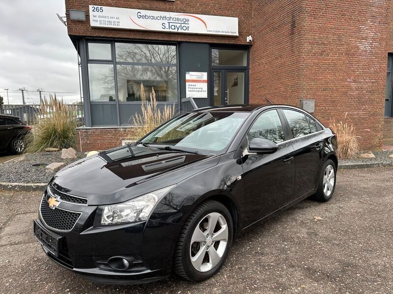 Gebraucht 2012 Chevrolet Cruze LT Limousine | 5.650 € (Etwas zu teuer) - Bild 1/4