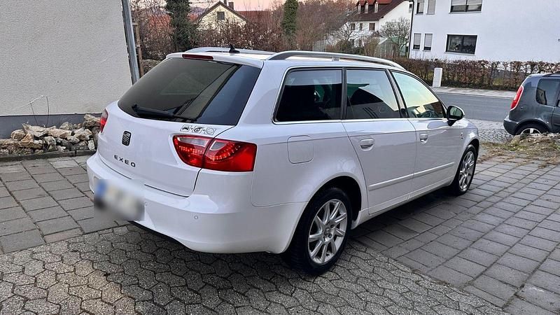 Gebraucht Seat Exeo Style 160 PS (117 kW) 2013 Weiß Kombi