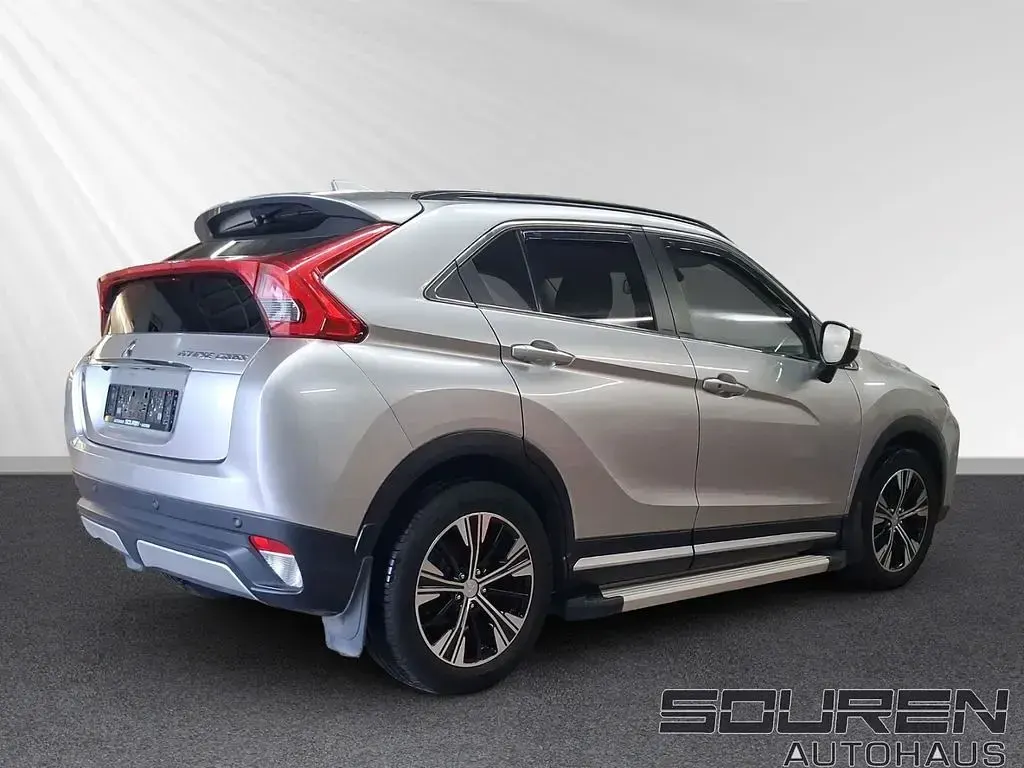 Gebraucht Mitsubishi Eclipse Cross Diamant Edition 163 PS (119 kW) 2020 Sterlingsilber (m) SUV