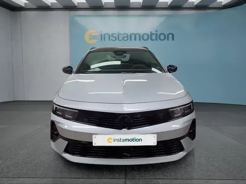 Gebraucht Opel Astra 131 PS (96 kW) 2025 Grau Kleinwagen