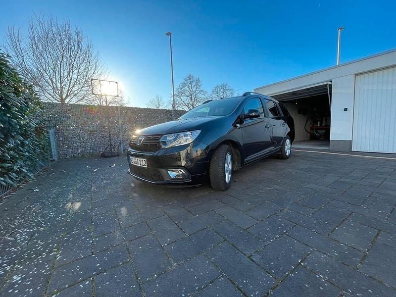 Gebraucht Dacia Logan MCV 73 PS (53 kW) 2017 Schwarz Limousine