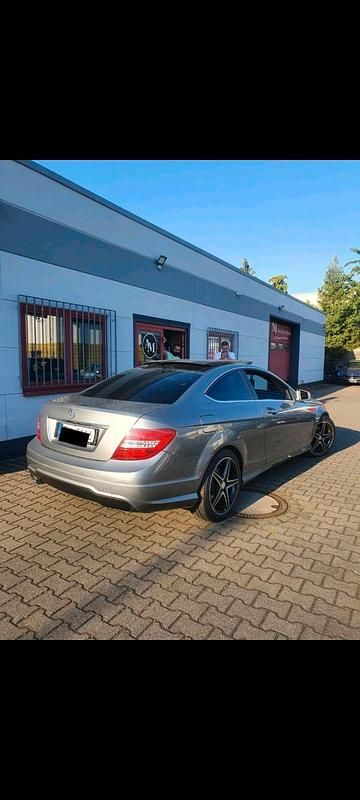 Gebraucht Mercedes C250 AMG 204 PS (150 kW) 2013 Grau Coupé